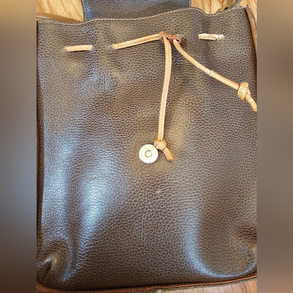 LANCEL Bucket Crossbody Shoulder Bag Made In Italy RARE - Picture 6 of 10